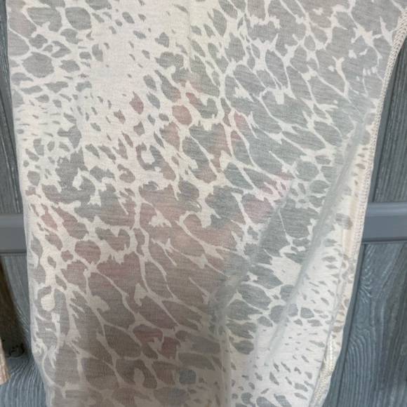 SOLD Sheer Pink Express Burn Out Long Sleeve Top Size XS - Picture 2 of 4